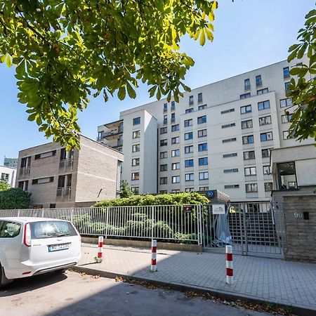 Metro Wilanowska Homely Apartment Varsavia Esterno foto